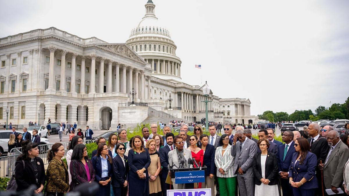 ‘Speaking with American Men’ costs $20 million when Democrats could just nominate a man instead