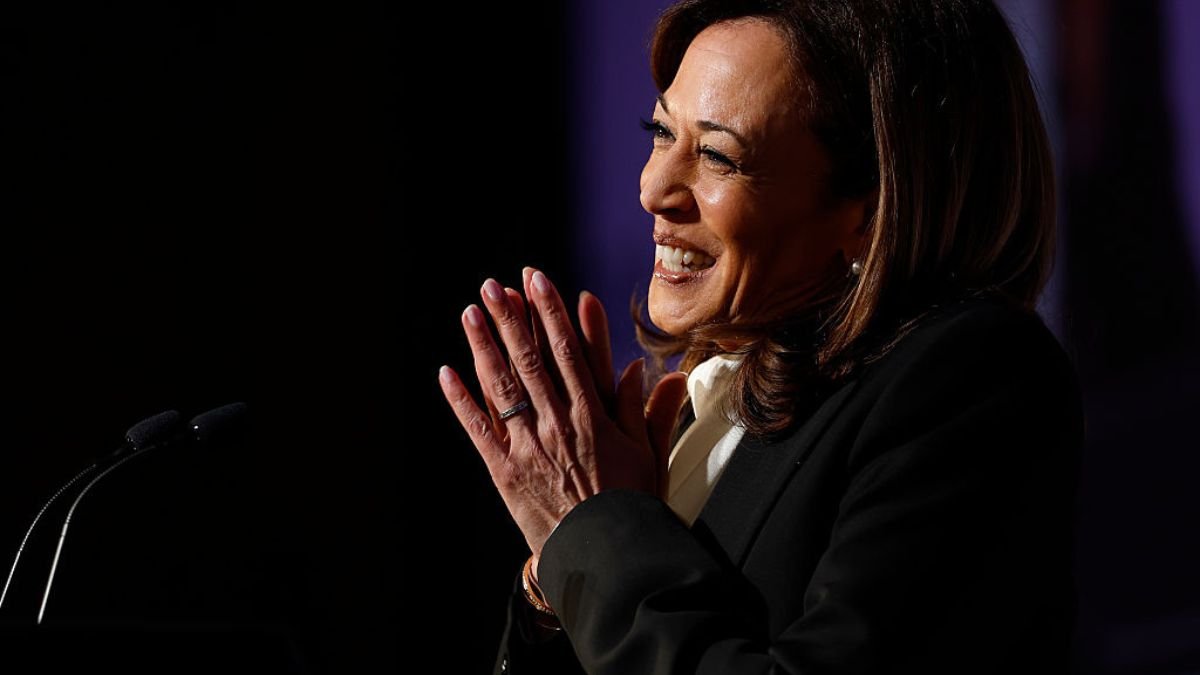 ‘I feel like California isn’t a consolation prize’: Democrats give Kamala Harris tepid reception as governor speculation swirls